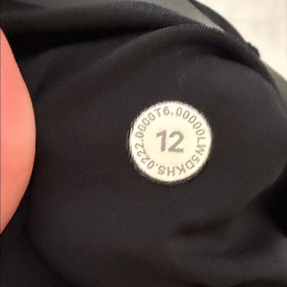 Lululemon Black Base Pace High-Rise Tight 25" Size 12 - Picture 11 of 12